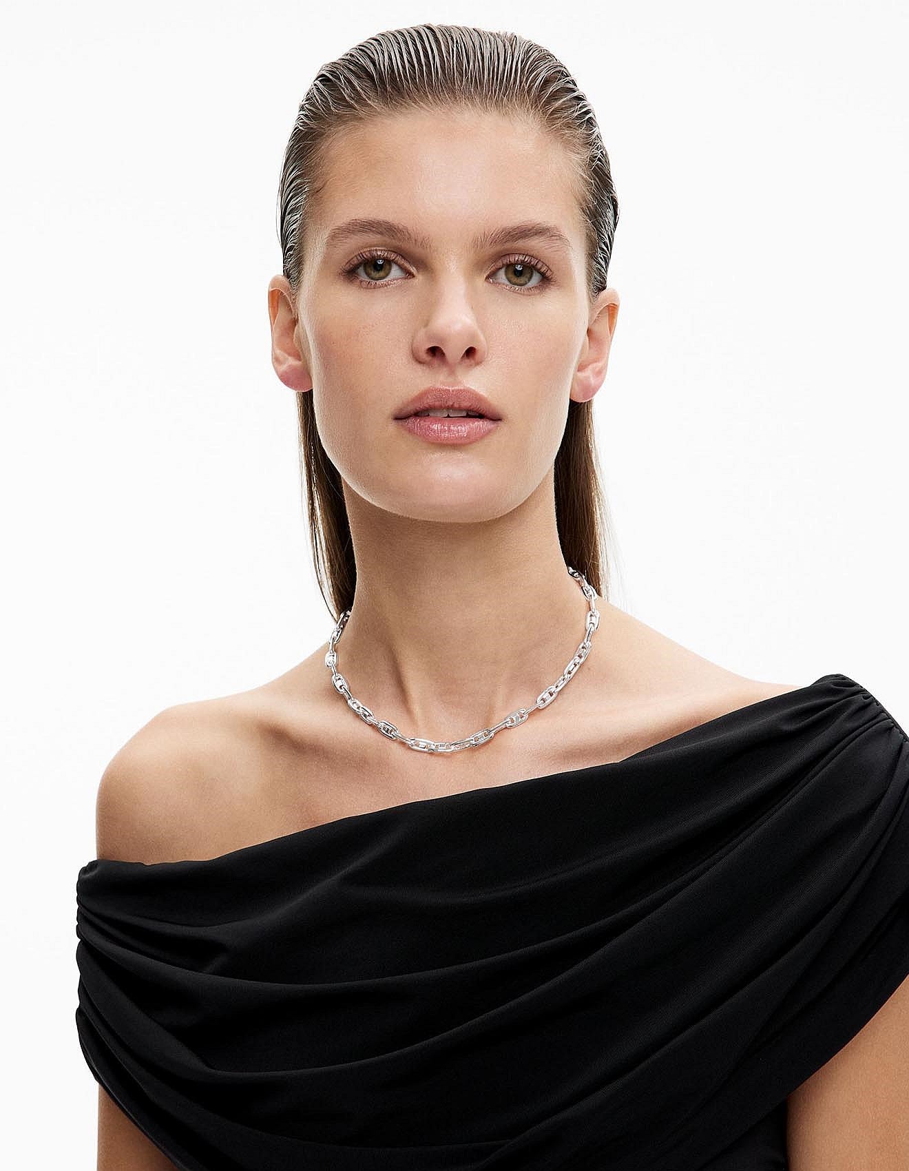 Witchery Ave Necklace