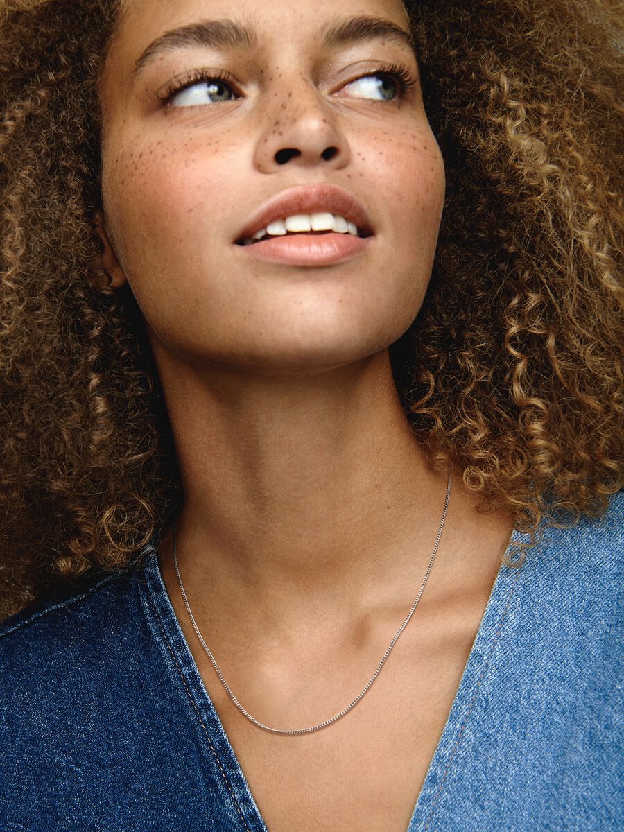 Pandora Curb Chain Necklace, silver (selling with Turquoise-coloured Engravable Mini Medallion Charm)