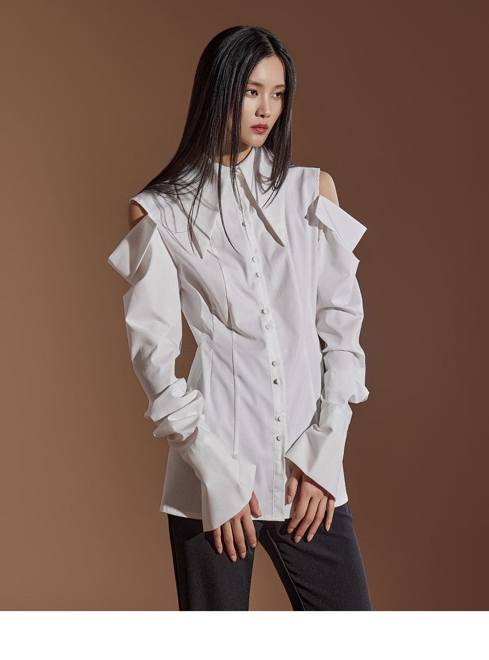 Dint Shoulder Slit Pintuck Shirt, size 6