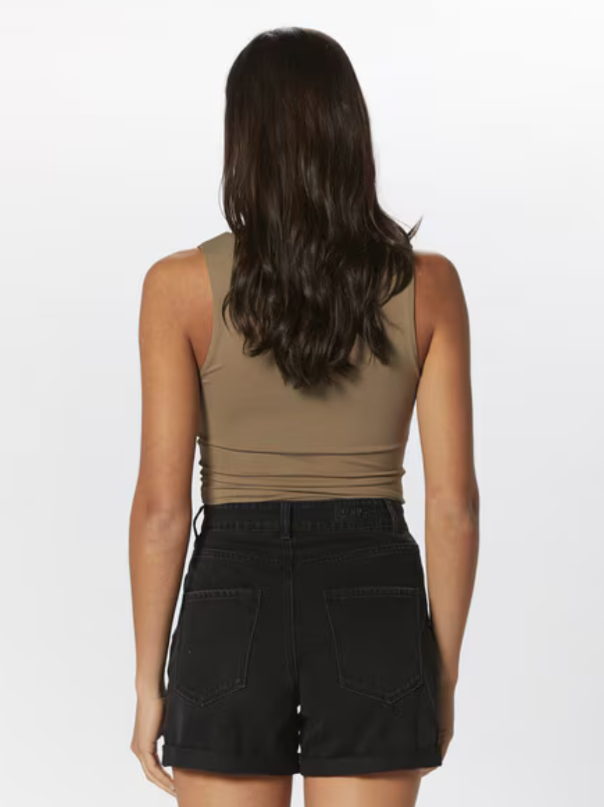 Only Vega Mom Denim Shorts, Black - size s