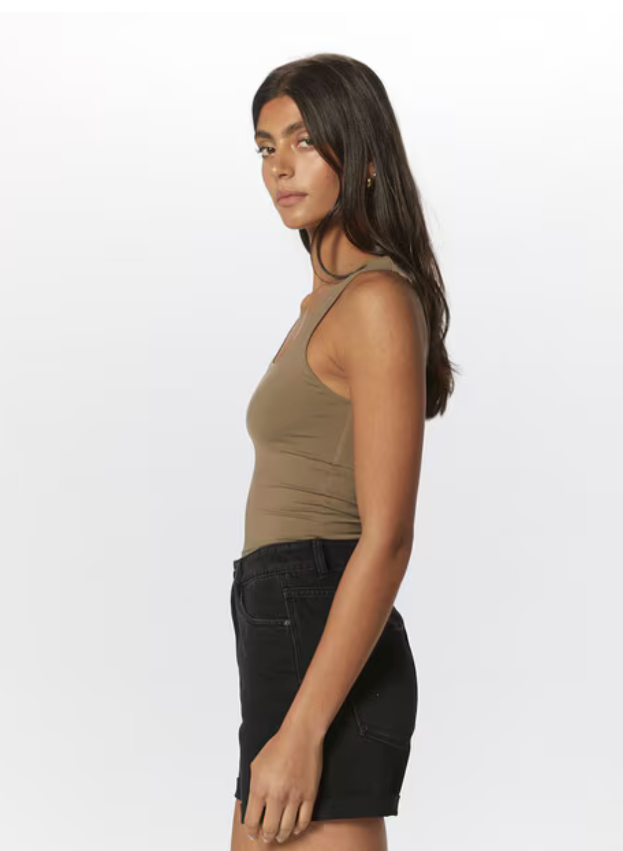Only Vega Mom Denim Shorts, Black - size s