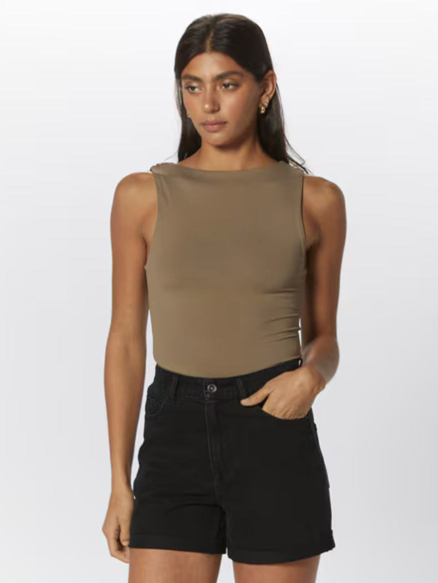 Only Vega Mom Denim Shorts, Black - size s
