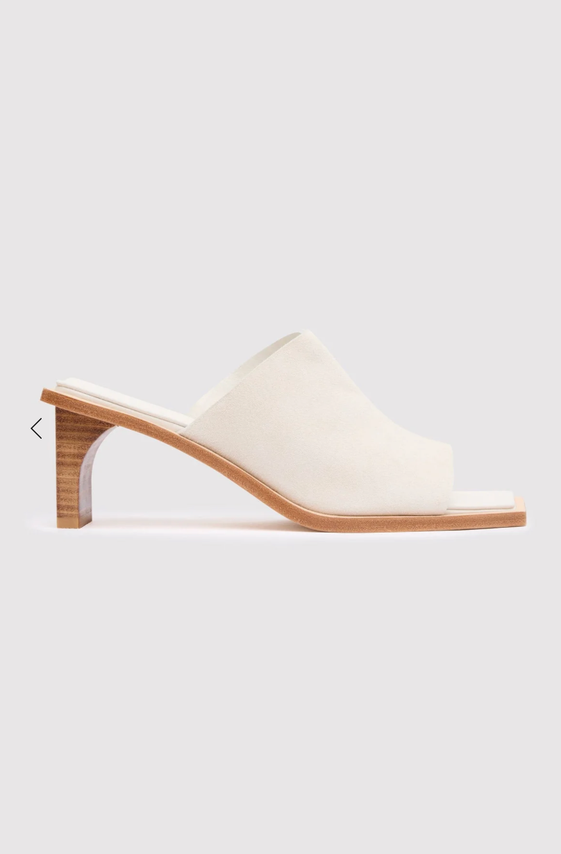 St Agni Raw Edge Heel - White, size 38