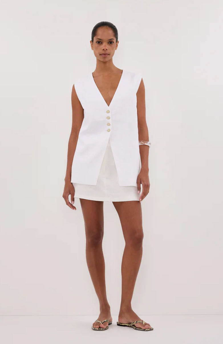 Dissh Eva Off White Linen Skort, size 6