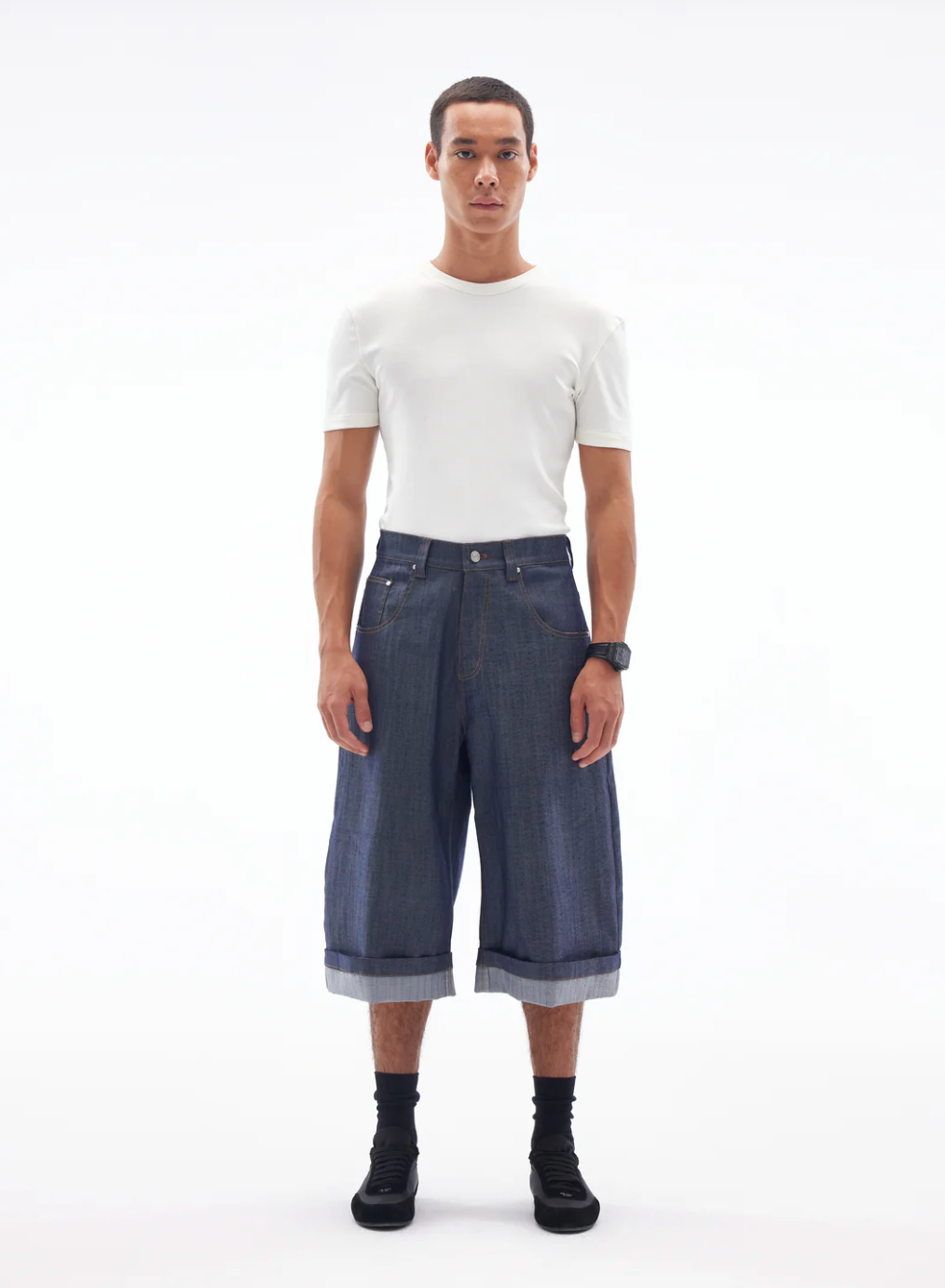 Yhone Vanguard Denim Jorts, size S