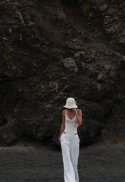Glassons x Molly King White Linen Pants