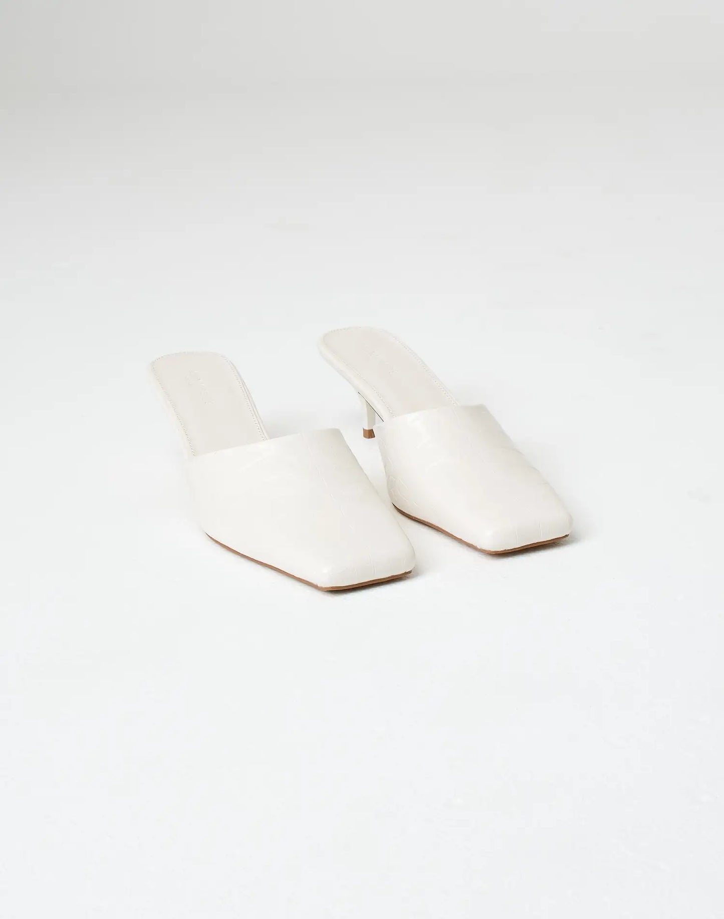 Molly King x Glassons Square Toe Heel - Size 8