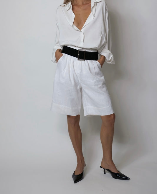 Dissh Kayla White Linen Bermuda Short, size 6