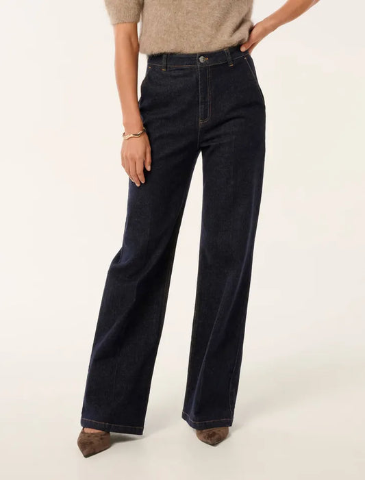 Forever New Signature Denim, size 6