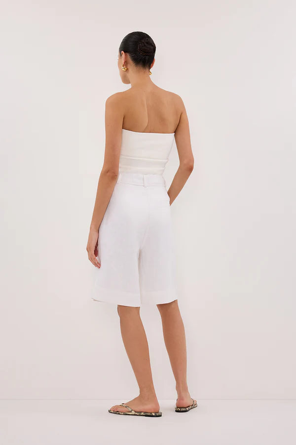 Dissh Kayla White Linen Bermuda Short, size 6