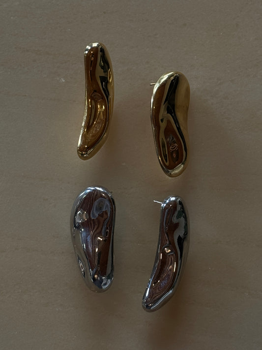 Noah The Label Earrings x 2 (gold and silver)