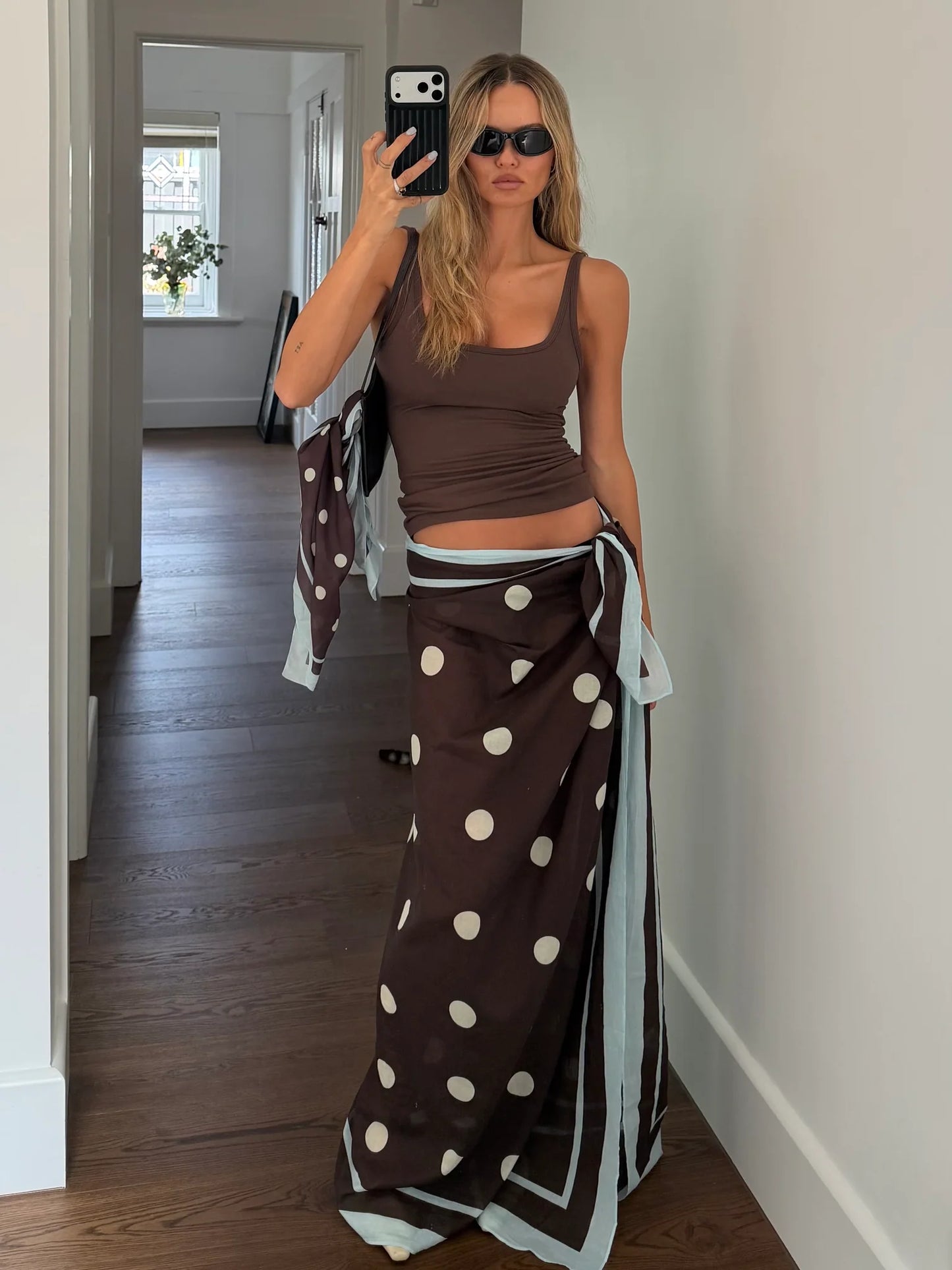 Ssaint polka dot sarong